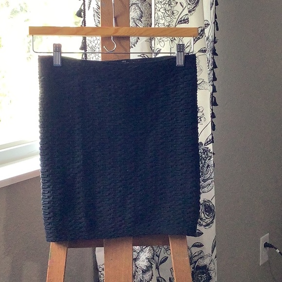 Guess Dresses & Skirts - Guess Black Textured Mini Skirt